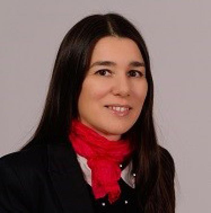 Dr. Tamás Dóra Mária