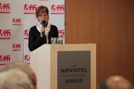 Dr. Németh Gabriella, az OFFI Zrt. vezérigazgatója köszönti a megjelenteket