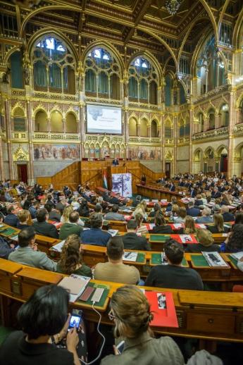 Fordítástudományi konferencia a Parlamentben