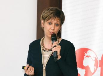 Dr. Németh Gabriella megnyitja a konferenciát